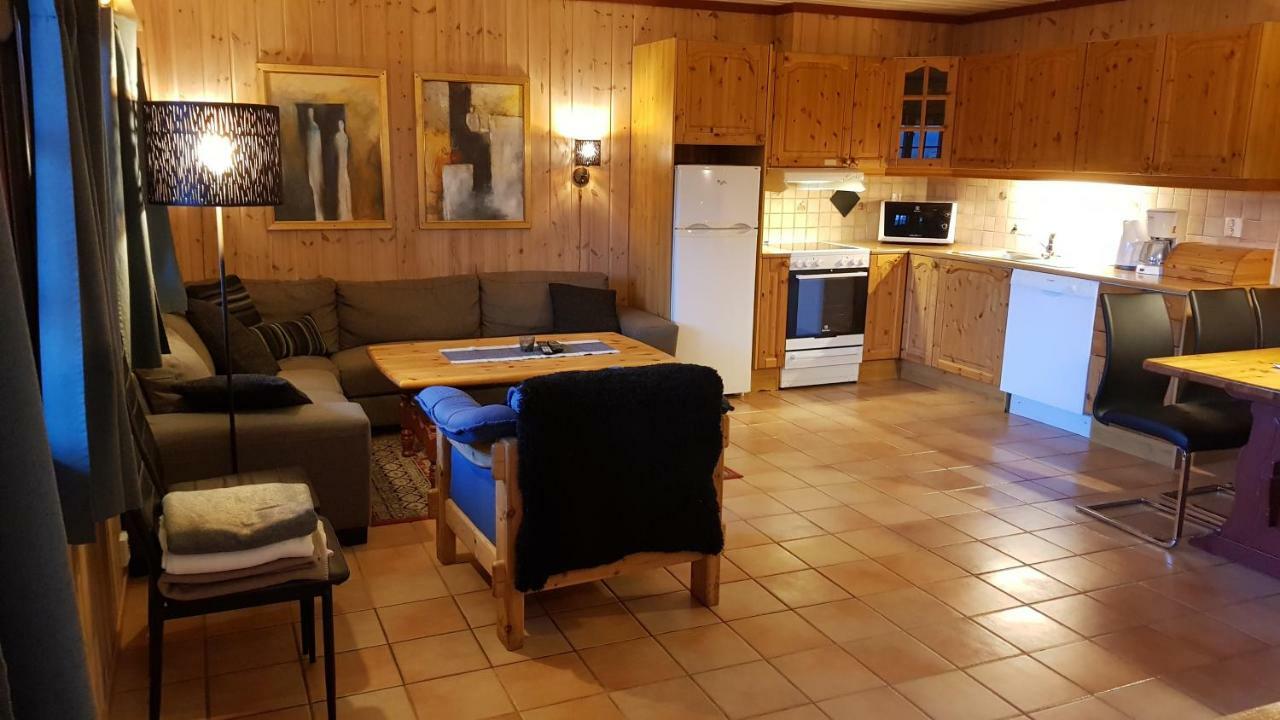 Solbjornlia Holiday home *